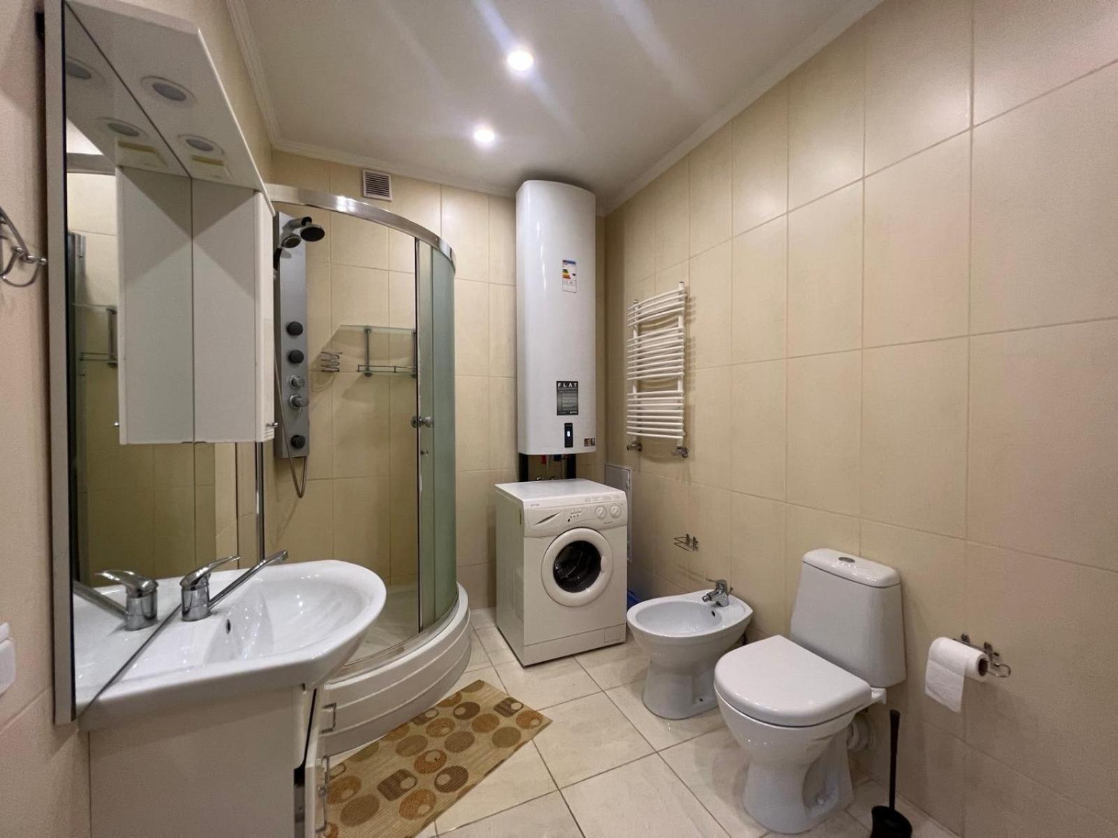 Apartment On Baseinaya Street 13 Kyiv Exterior photo
